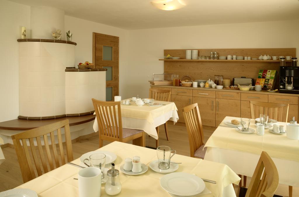 Krebishof Agriturismo Schenna Room photo